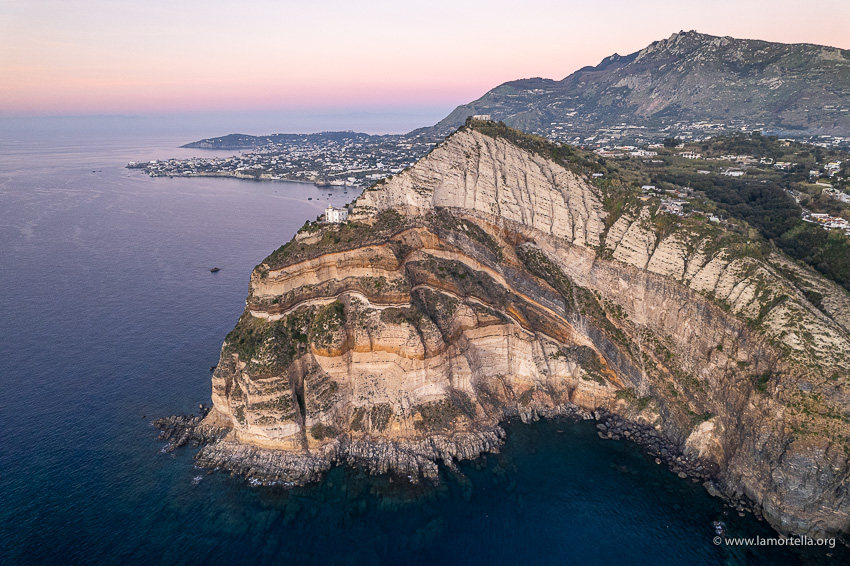 La tutela del patrimonio culturale per la conservazione dei valori identitari dell'Isola d'Ischia